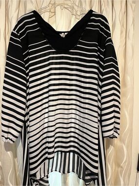 Black and White Striped V-Neck Women's Top
